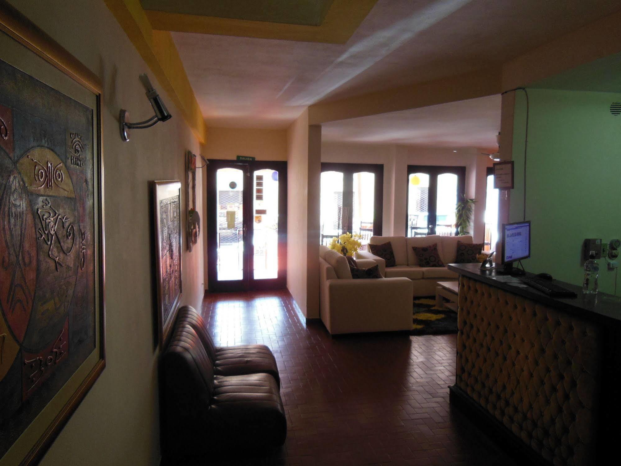 Costanera Hostel 亚松森 外观 照片