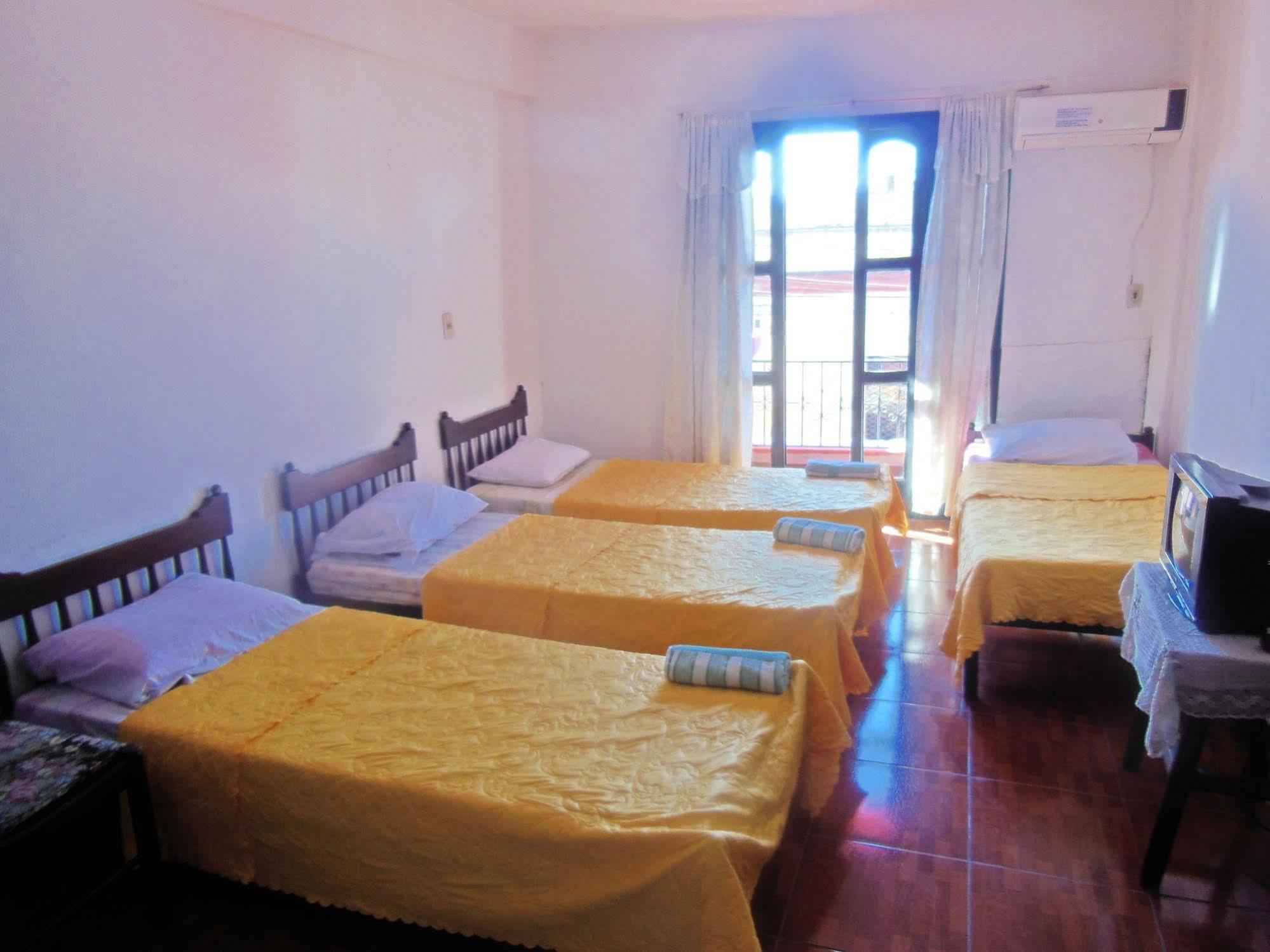Costanera Hostel 亚松森 外观 照片