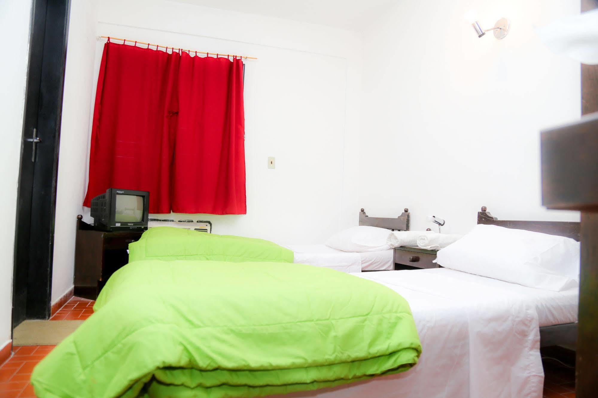Costanera Hostel 亚松森 外观 照片
